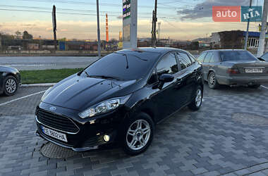 Седан Ford Fiesta 2019 в Чернівцях