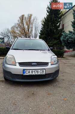 Хетчбек Ford Fiesta 2007 в Шполі