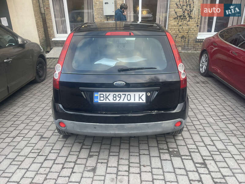 Хэтчбек Ford Fiesta 2007 в Луцке