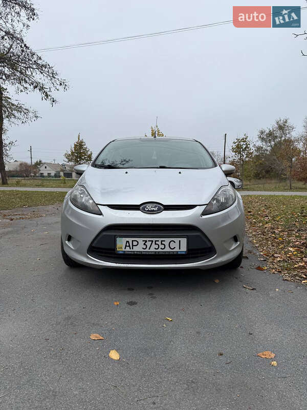 Хэтчбек Ford Fiesta 2012 в Запорожье