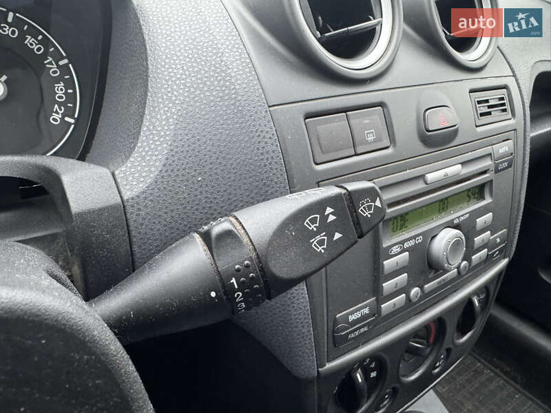 Хэтчбек Ford Fiesta 2007 в Киеве фото 21 Хэтчбек Ford Fiesta 2007 в Киеве