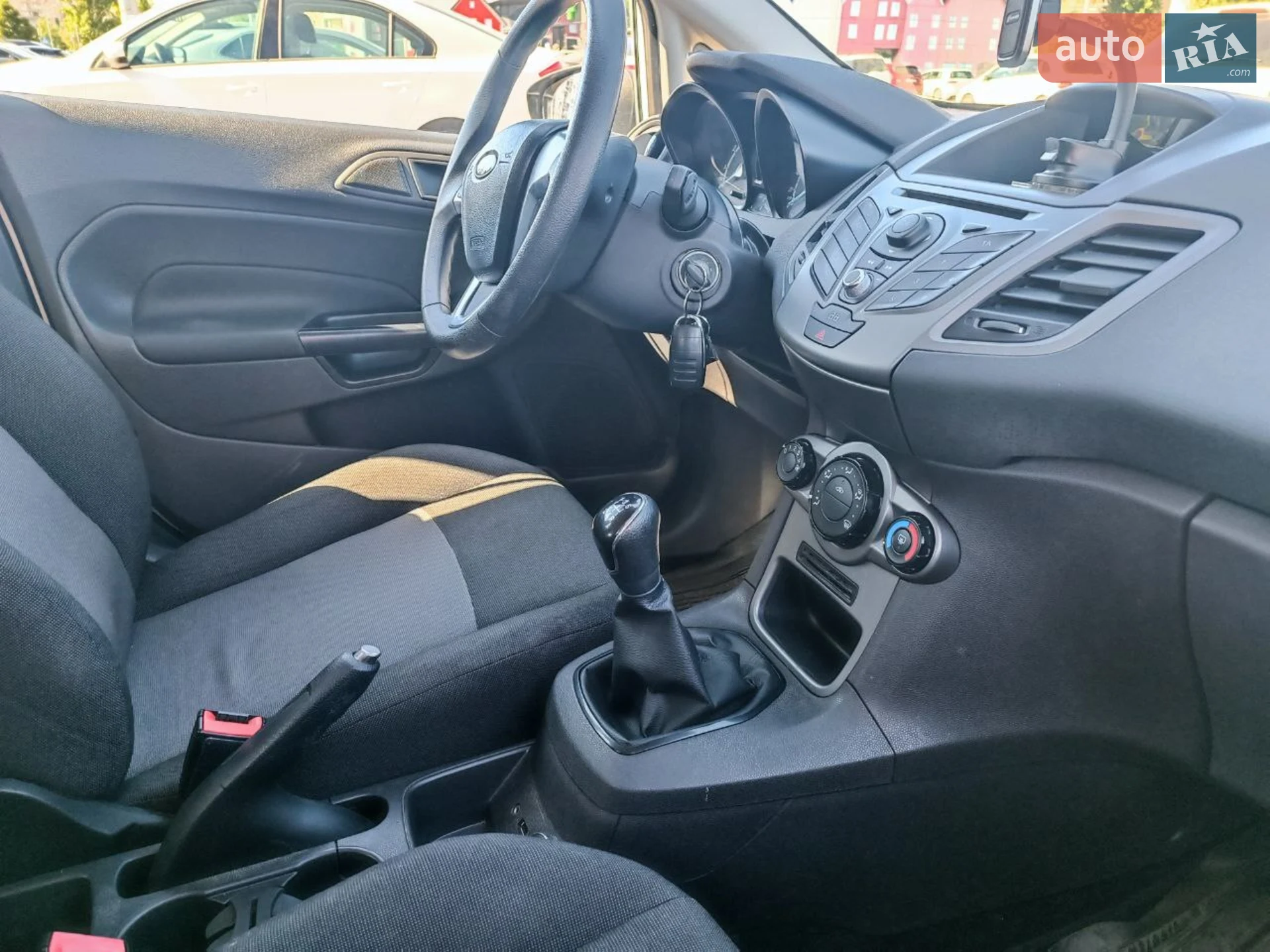 2013 Ford Fiesta - мініатюра 13