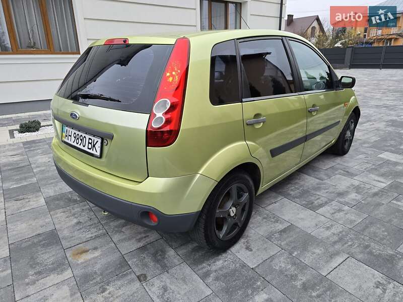 Хетчбек Ford Fiesta 2006 в Івано-Франківську фото 5 Хетчбек Ford Fiesta 2006 в Івано-Франківську