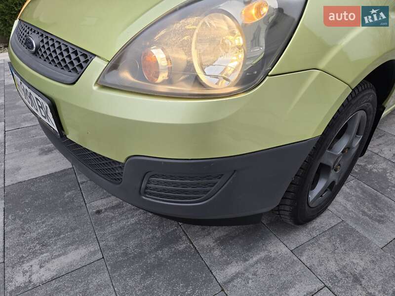 Хетчбек Ford Fiesta 2006 в Івано-Франківську фото 40 Хетчбек Ford Fiesta 2006 в Івано-Франківську