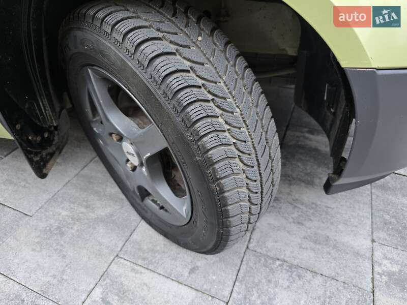 Хетчбек Ford Fiesta 2006 в Івано-Франківську фото 53 Хетчбек Ford Fiesta 2006 в Івано-Франківську