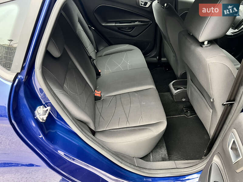 Хэтчбек Ford Fiesta 2016 в Киеве фото 38 Хэтчбек Ford Fiesta 2016 в Киеве