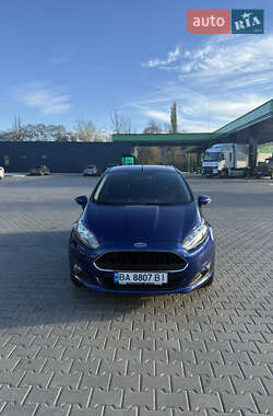 Хэтчбек Ford Fiesta 2016 в Кременчуге