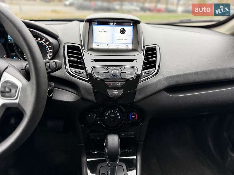 Хэтчбек Ford Fiesta 2018 в Киеве