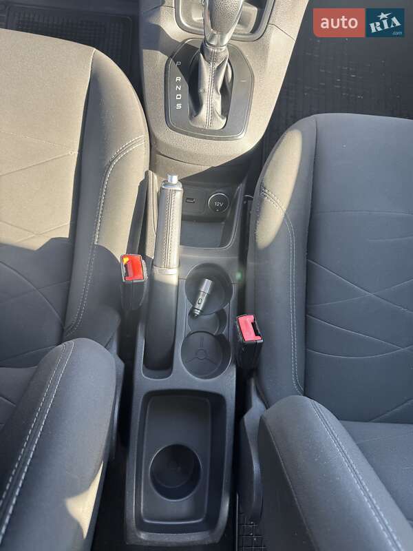 Хэтчбек Ford Fiesta 2017 в Буче