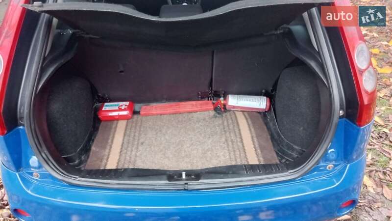 Хетчбек Ford Fiesta 2007 в Зарожанах