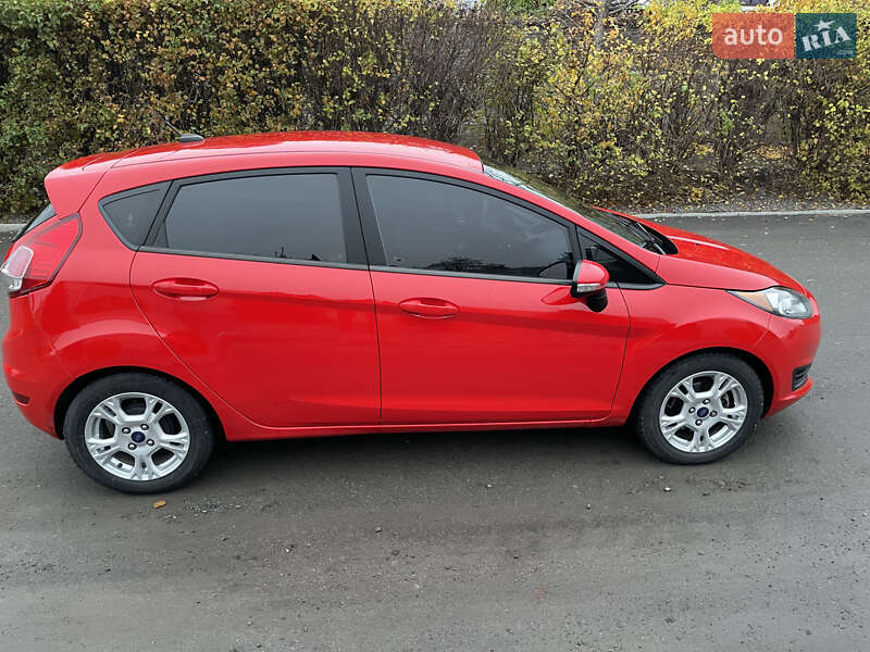 Хетчбек Ford Fiesta 2015 в Білій Церкві фото 9 Хетчбек Ford Fiesta 2015 в Білій Церкві