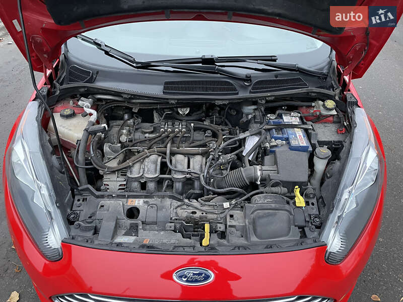 Хетчбек Ford Fiesta 2015 в Білій Церкві фото 10 Хетчбек Ford Fiesta 2015 в Білій Церкві