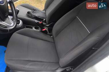 Хэтчбек Ford Fiesta 2013 в Полтаве