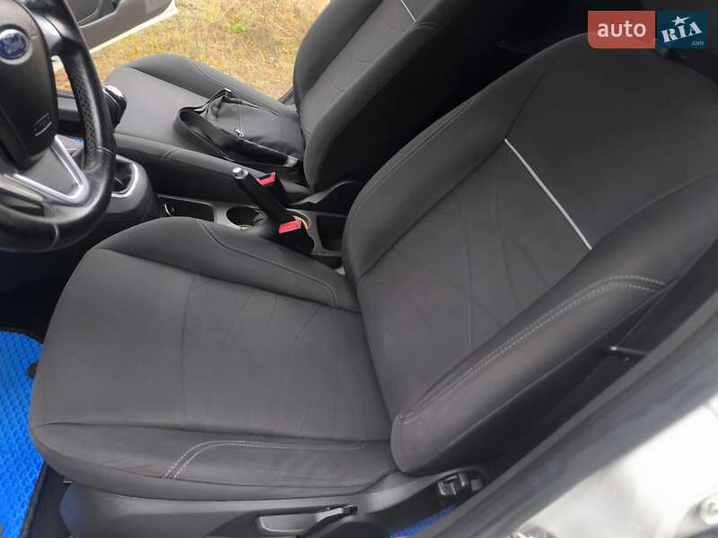 Хетчбек Ford Fiesta 2013 в Полтаві