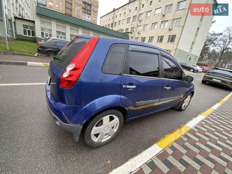 Хетчбек Ford Fiesta 2008 в Ірпені фото 3 Хетчбек Ford Fiesta 2008 в Ірпені