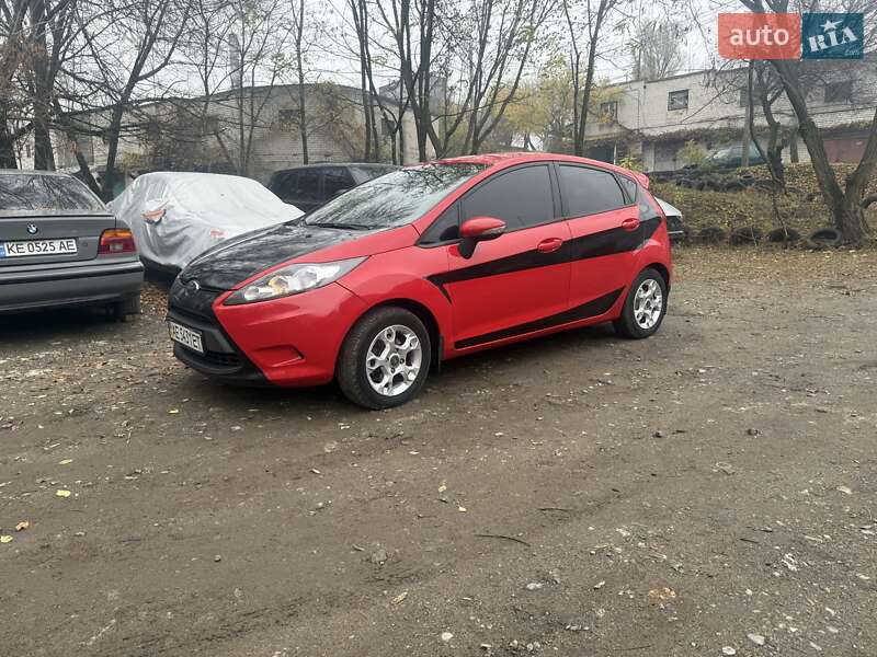 Хэтчбек Ford Fiesta 2011 в Днепре