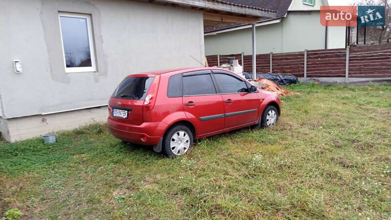 Хетчбек Ford Fiesta 2007 в Чернігові фото 2 Хетчбек Ford Fiesta 2007 в Чернігові