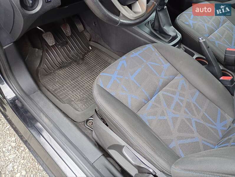 Седан Ford Fiesta 2012 в Лубнах фото 6 Седан Ford Fiesta 2012 в Лубнах