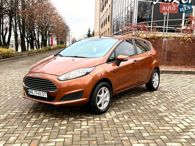 Хэтчбек Ford Fiesta 2013 в Харькове фото 11 Хэтчбек Ford Fiesta 2013 в Харькове
