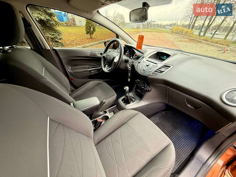 Хэтчбек Ford Fiesta 2013 в Харькове фото 20 Хэтчбек Ford Fiesta 2013 в Харькове