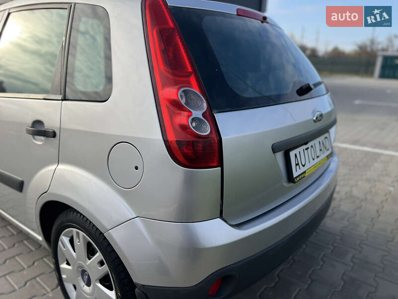 Хэтчбек Ford Fiesta 2006 в Виннице