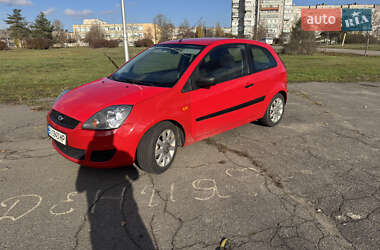 Хэтчбек Ford Fiesta 2006 в Горишних Плавнях
