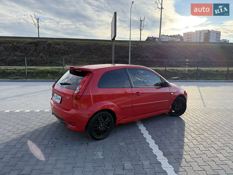 Хэтчбек Ford Fiesta 2007 в Ирпене