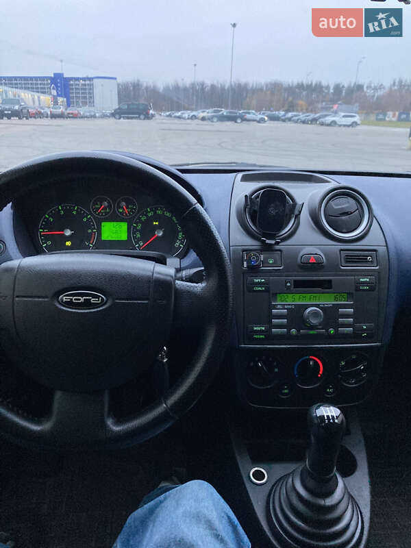 Хетчбек Ford Fiesta 2007 в Києві