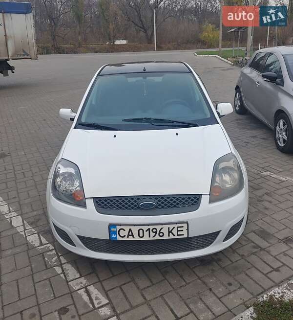 Хетчбек Ford Fiesta 2007 в Золотоноші фото 8 Хетчбек Ford Fiesta 2007 в Золотоноші