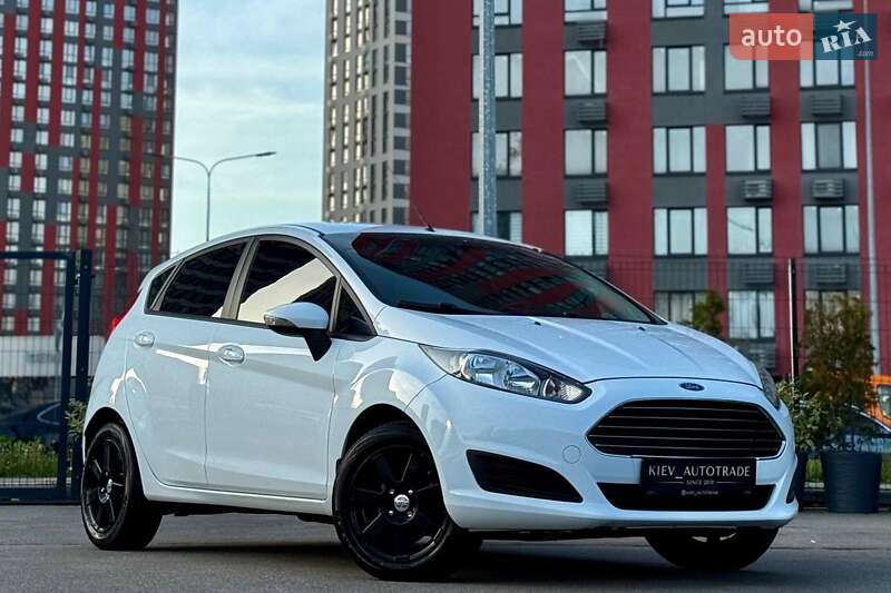 Хетчбек Ford Fiesta 2013 в Києві