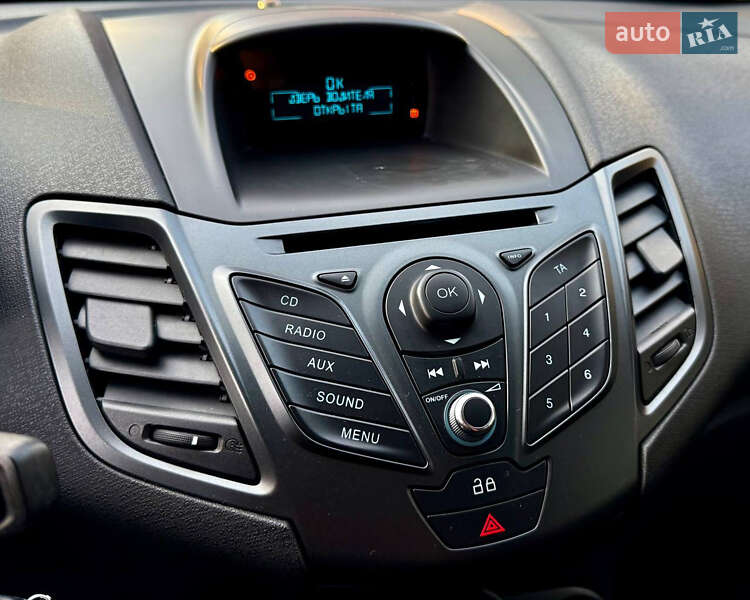 Хетчбек Ford Fiesta 2013 в Києві