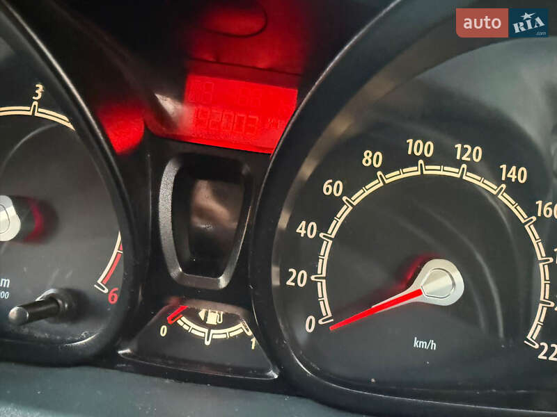 Хетчбек Ford Fiesta 2010 в Дубні