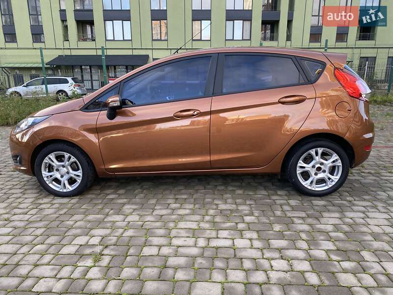 Хетчбек Ford Fiesta 2015 в Рівному фото 7 Хетчбек Ford Fiesta 2015 в Рівному