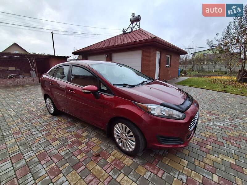 Седан Ford Fiesta 2014 в Ровно фото 5 Седан Ford Fiesta 2014 в Ровно