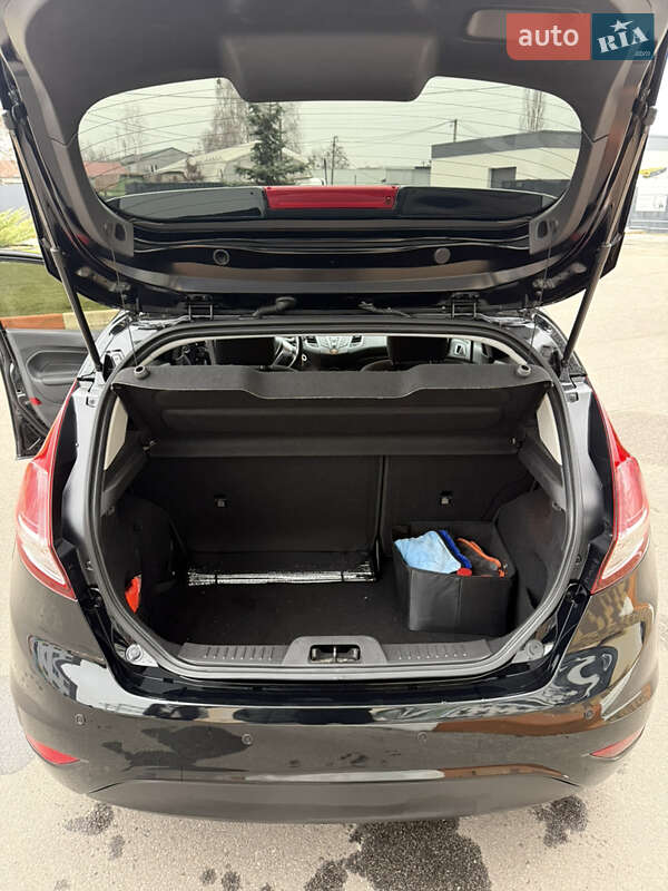 Хетчбек Ford Fiesta 2016 в Києві фото 9 Хетчбек Ford Fiesta 2016 в Києві