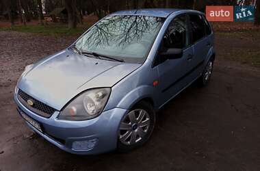 Хетчбек Ford Fiesta 2005 в Млиніві