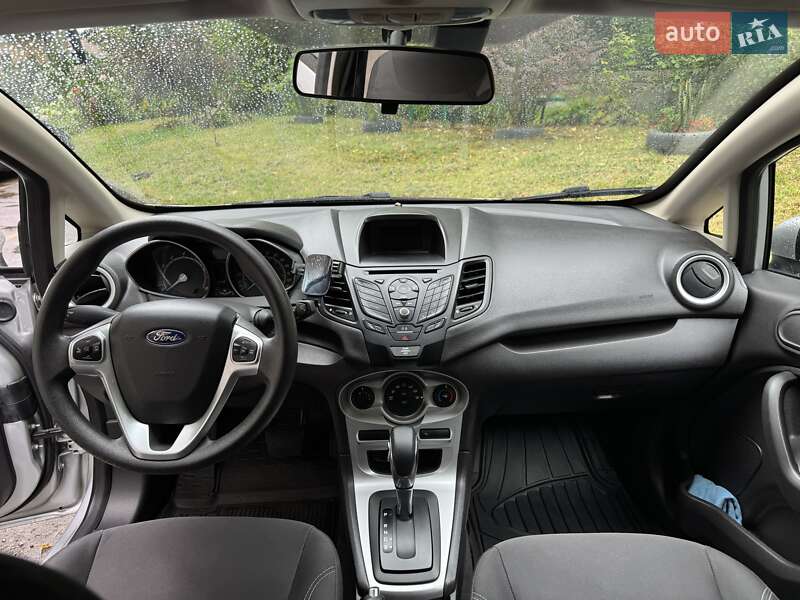 Хетчбек Ford Fiesta 2018 в Львові фото 3 Хетчбек Ford Fiesta 2018 в Львові
