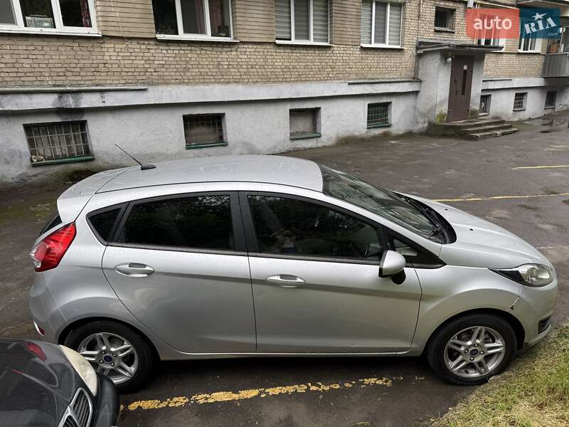 Хетчбек Ford Fiesta 2018 в Львові фото 7 Хетчбек Ford Fiesta 2018 в Львові
