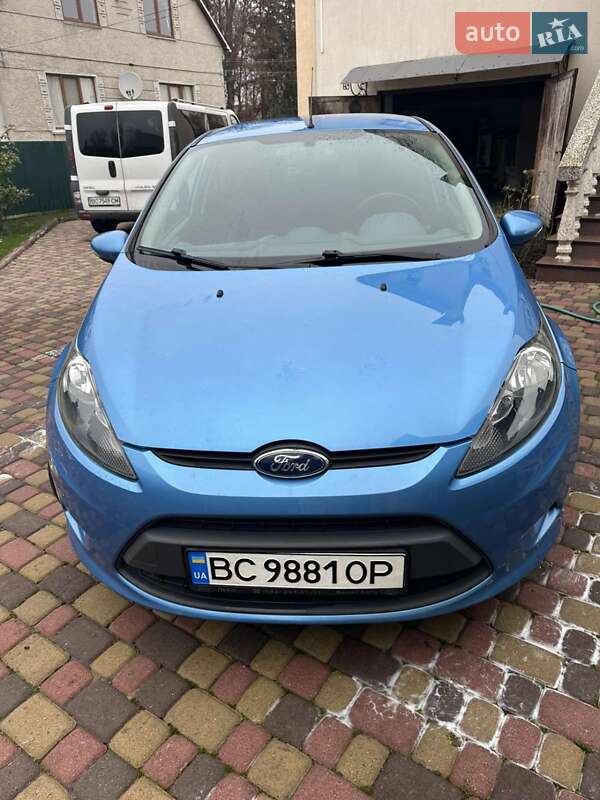 Хетчбек Ford Fiesta 2010 в Радехові
