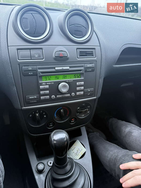 Хетчбек Ford Fiesta 2008 в Одесі фото 15 Хетчбек Ford Fiesta 2008 в Одесі