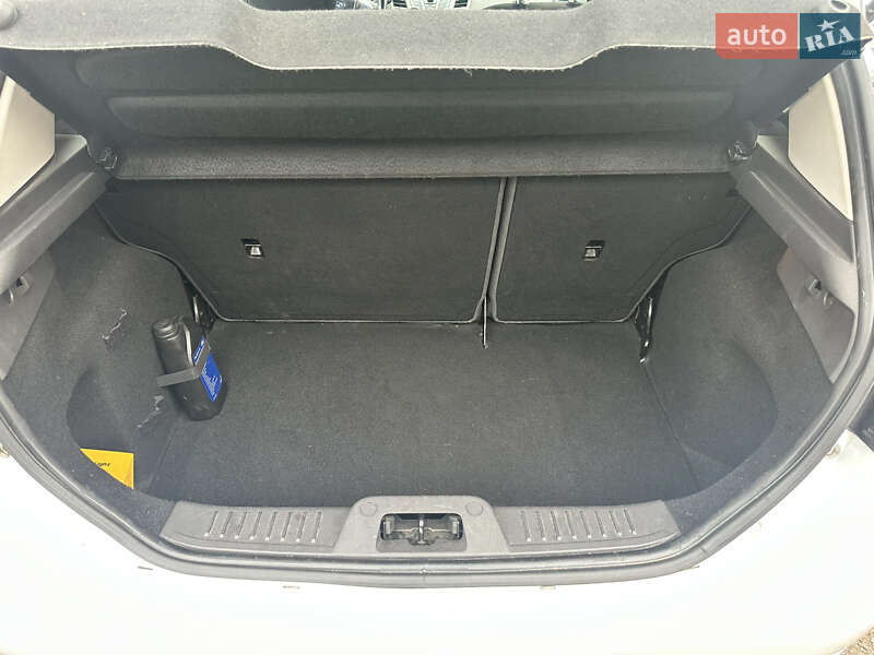 Хетчбек Ford Fiesta 2014 в Одесі