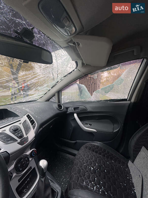 Хетчбек Ford Fiesta 2011 в Запоріжжі