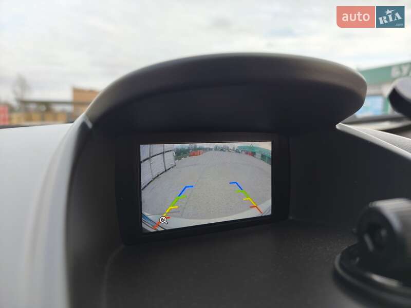 Хэтчбек Ford Fiesta 2015 в Никополе