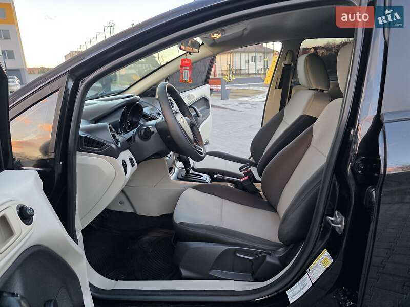 Хэтчбек Ford Fiesta 2013 в Хмельницком