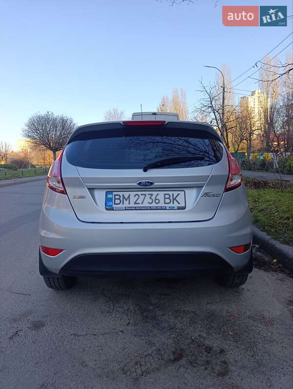 Хетчбек Ford Fiesta 2013 в Києві