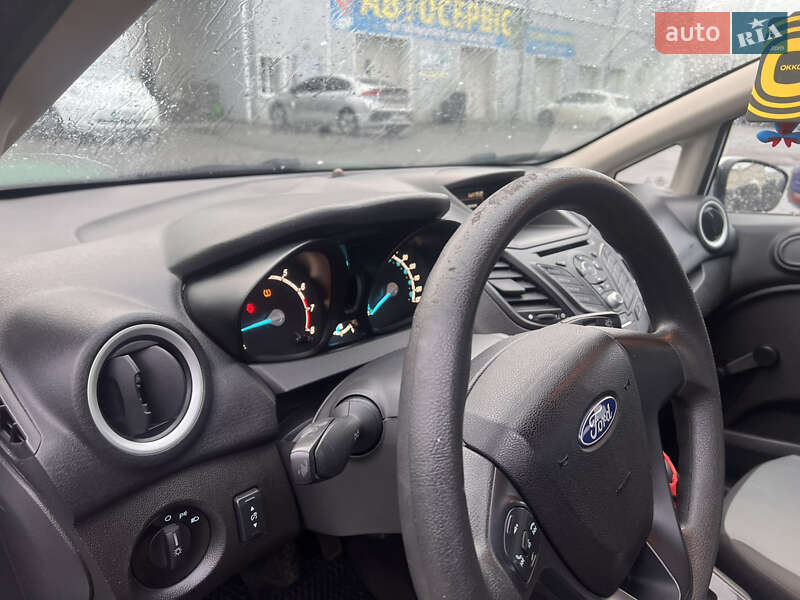 Седан Ford Fiesta 2018 в Харкові