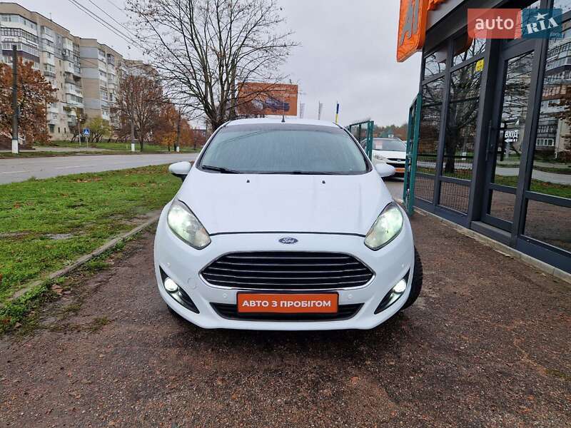 Хетчбек Ford Fiesta 2013 в Кропивницькому фото 2 Хетчбек Ford Fiesta 2013 в Кропивницькому