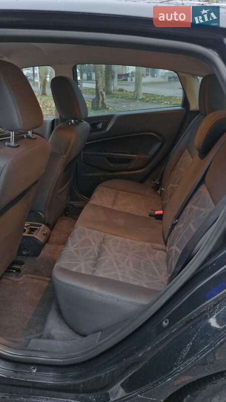 Хэтчбек Ford Fiesta 2011 в Николаеве