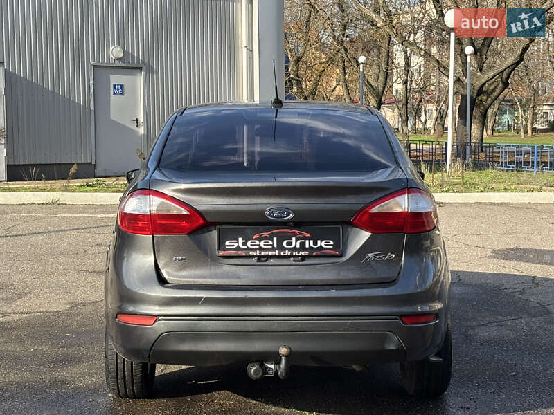 Седан Ford Fiesta 2017 в Миколаєві