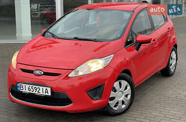 Хэтчбек Ford Fiesta 2012 в Полтаве